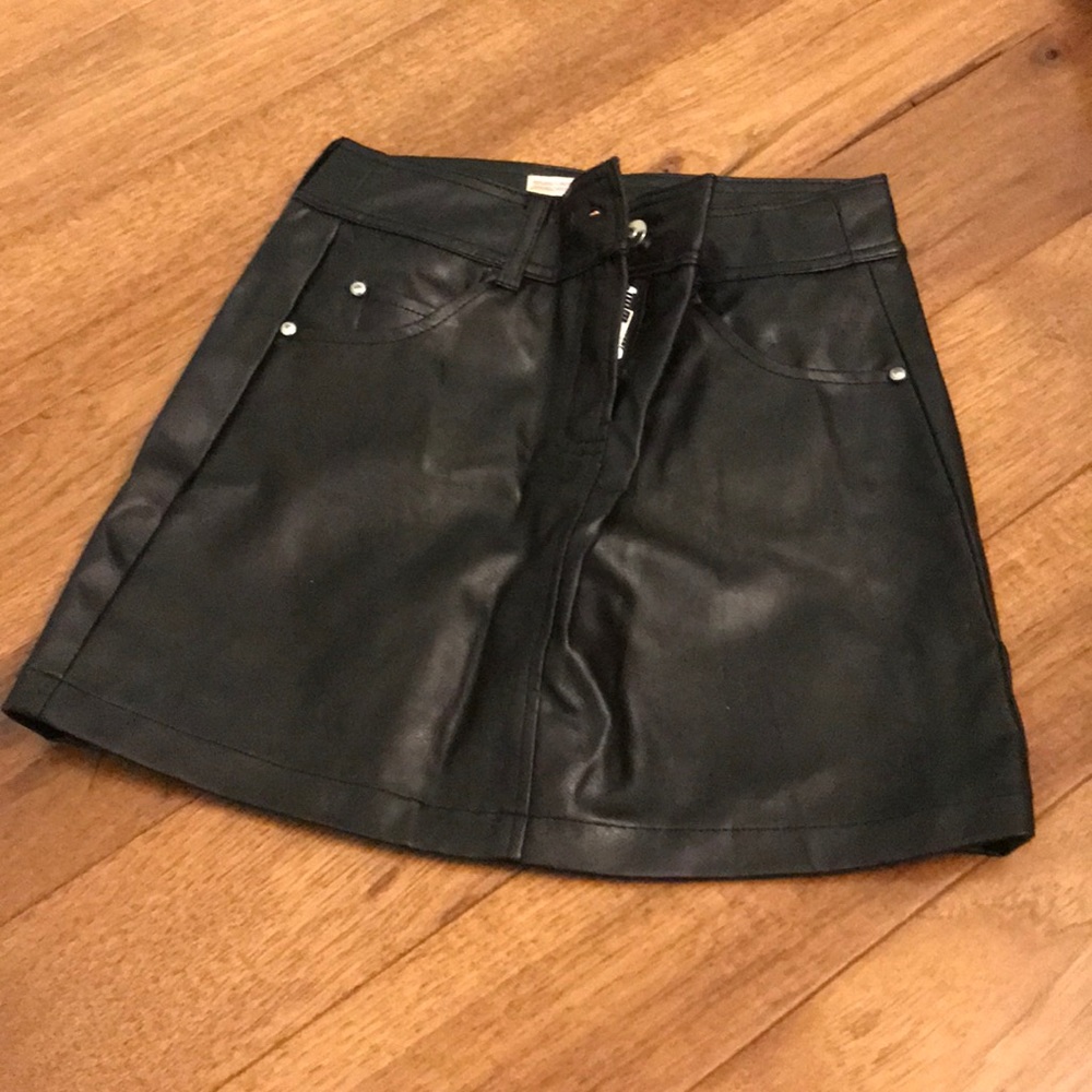 Leather skirt!